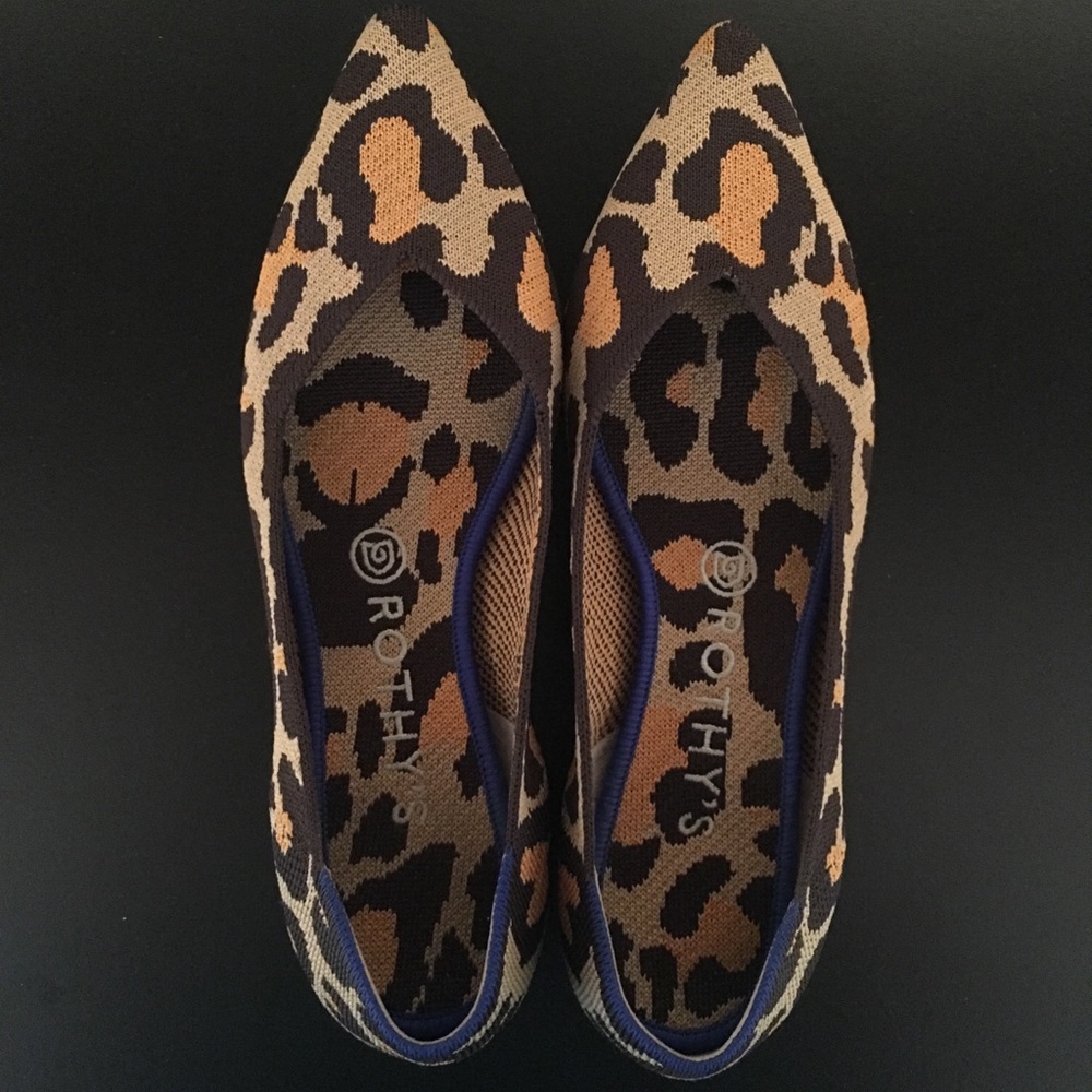 EUC Rothys Big Cat Points - Size 8.5